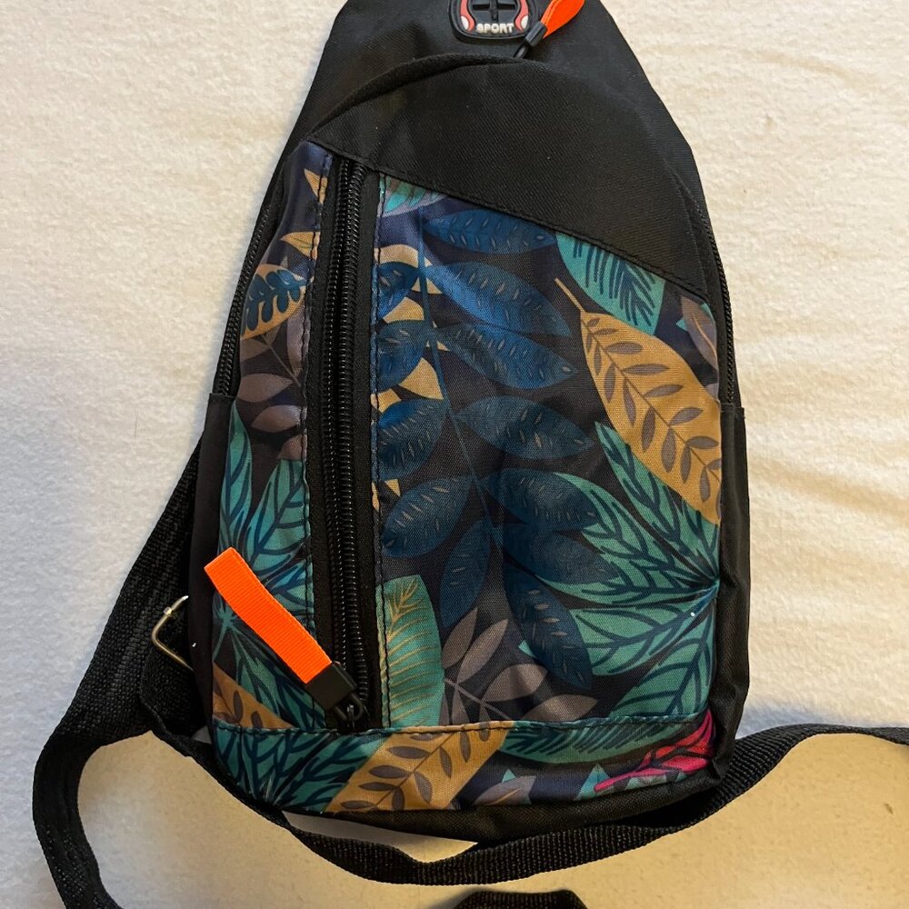 SPORT Island Leaf Pattern Cross-Body Adjustable Sling Small Backpack Purse - Picture 4 of 5